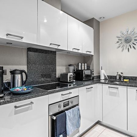 Londwell, Chelsea Living, Central Flat With Balcony لندن المظهر الخارجي الصورة