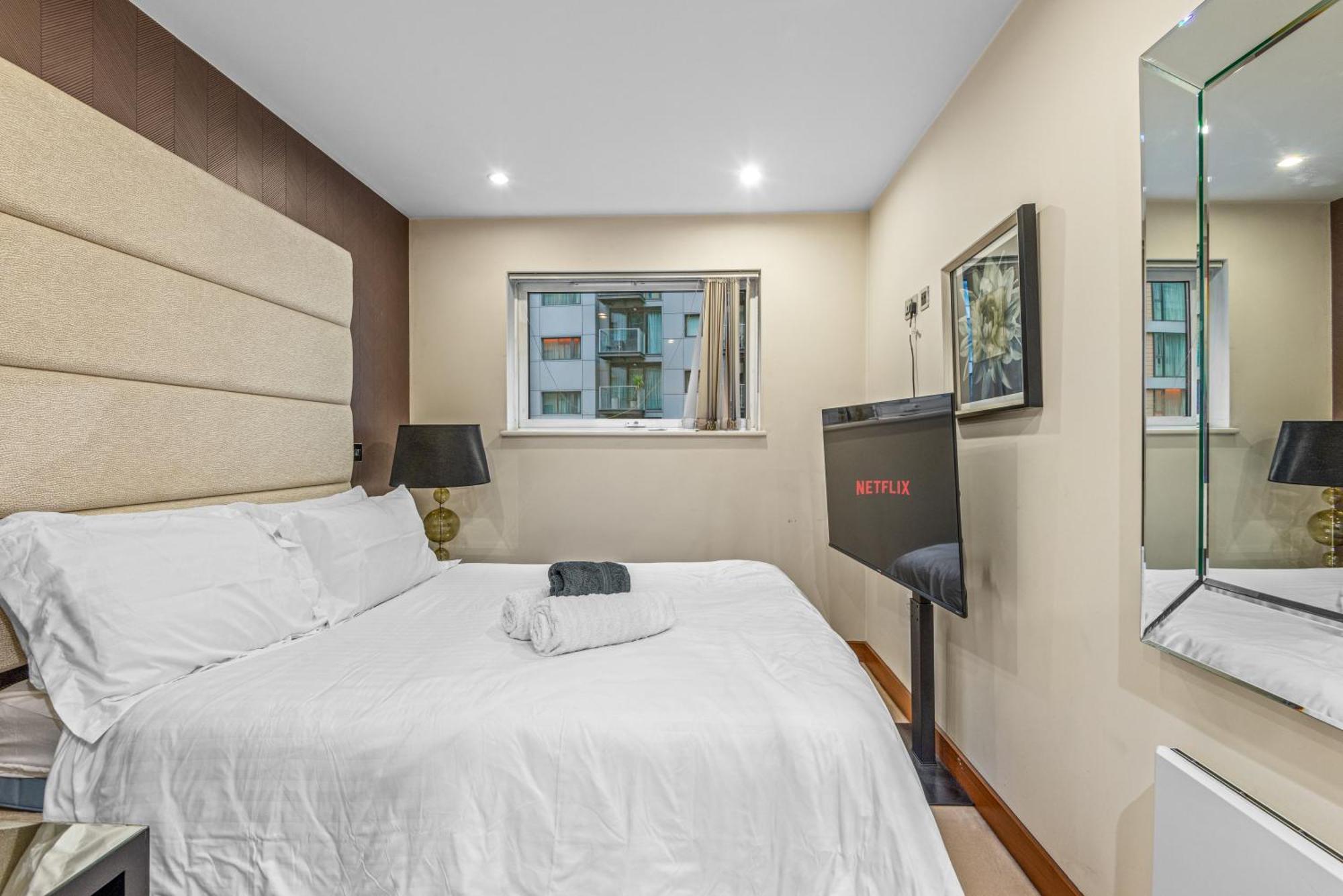 Londwell, Chelsea Living, Central Flat With Balcony لندن المظهر الخارجي الصورة
